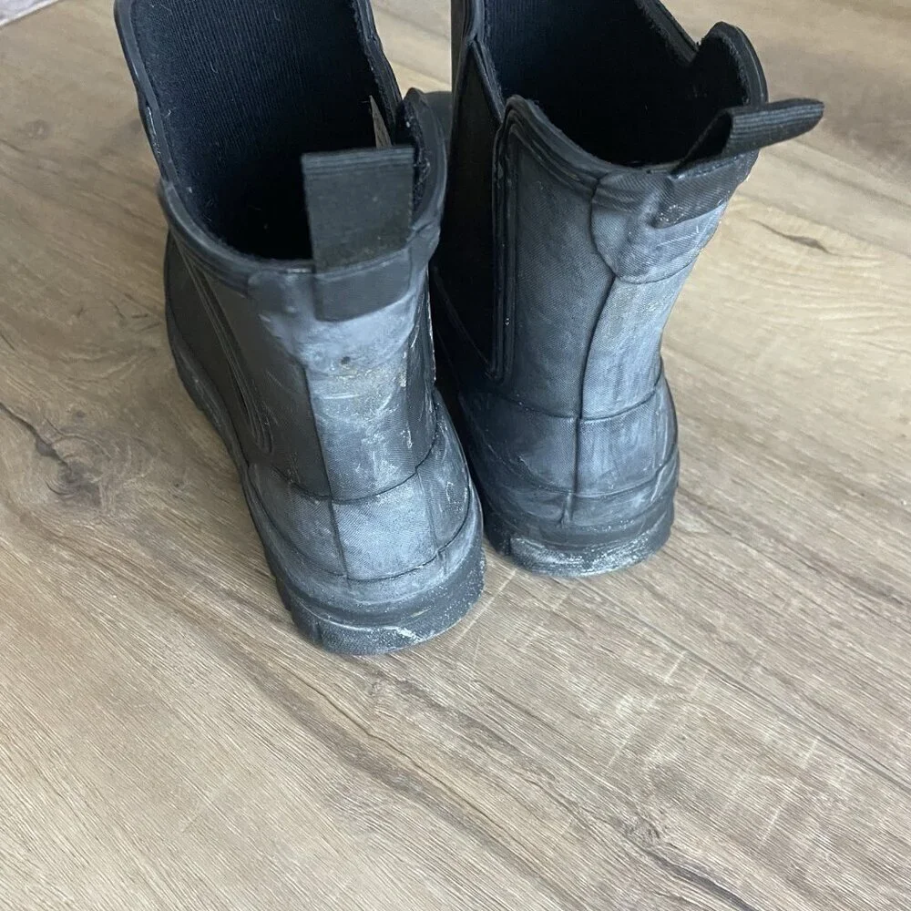 Canadiana Women's Chelsea Rain Boots Size 6